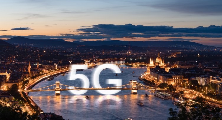 Large-Scale 5.5G Network Pilot in Beijing by China Unicom &amp; Huawei